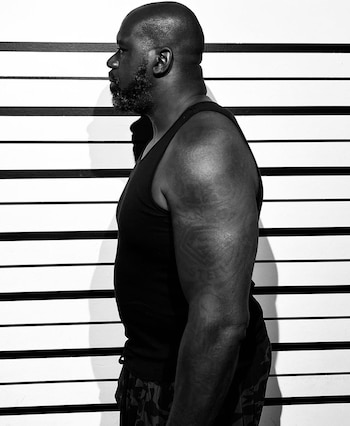 Así se ve de delgado