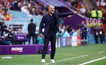 El entrenador Hansi Flick (EFE/