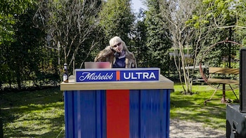 Michelob Ultra 21K Inhouse