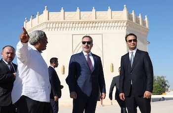 21/10/2026 El ministro de Exteriores turco, Hakan Fidan, visita el mausoleo de Omar al Mujtar en Bengazi (Libia)
POLITICA MAGREB AFRICA LIBIA INTERNACIONAL
MINISTERIO DE EXTERIORES DE TURQUIA