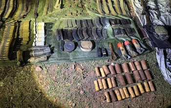 Los descubrimientos incluyeron equipo táctico,