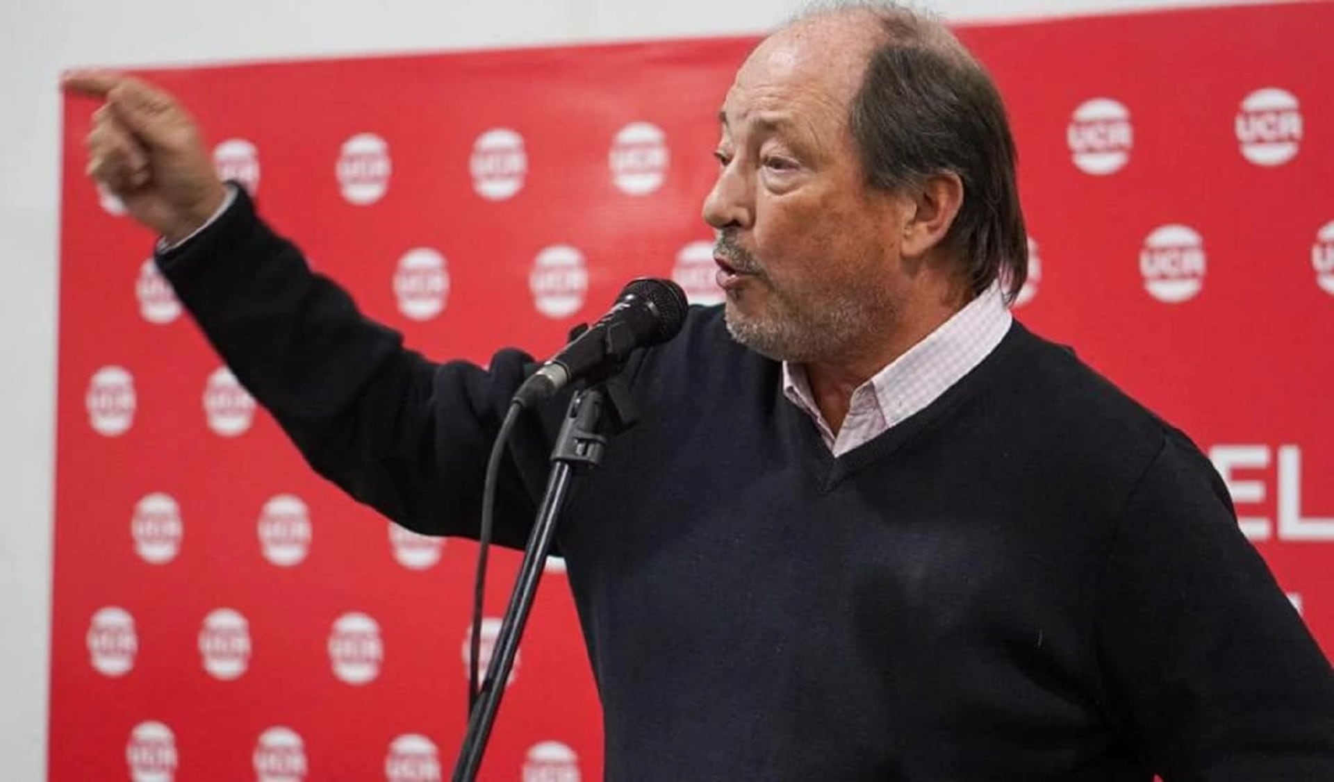 Ernesto Sanz convocó a un encuentro para la próxima semana en CABA