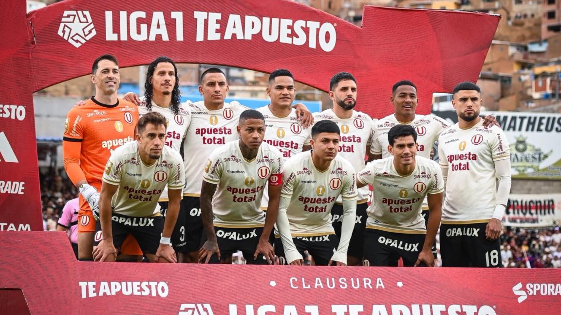 Universitario de Deportes venció en condición de visitante a ADT por 2-1 y, no solo ganó el Torneo Clausura con anticipación, sino que también se proclamó tricampeón nacional. De principio a fi