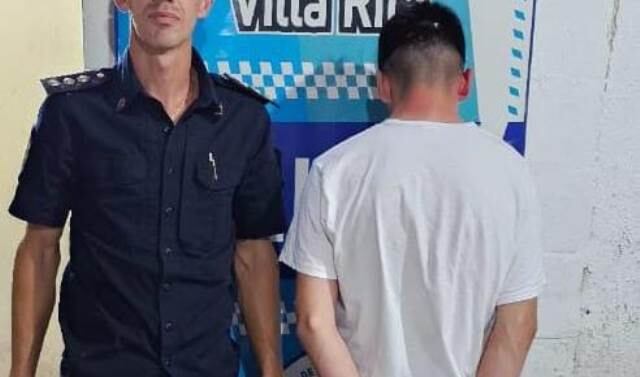 Pidieron 10 años de prisión para el menor de edad que baleó a un policía de la Ciudad para robarle en Lomas de Zamora (DDI)