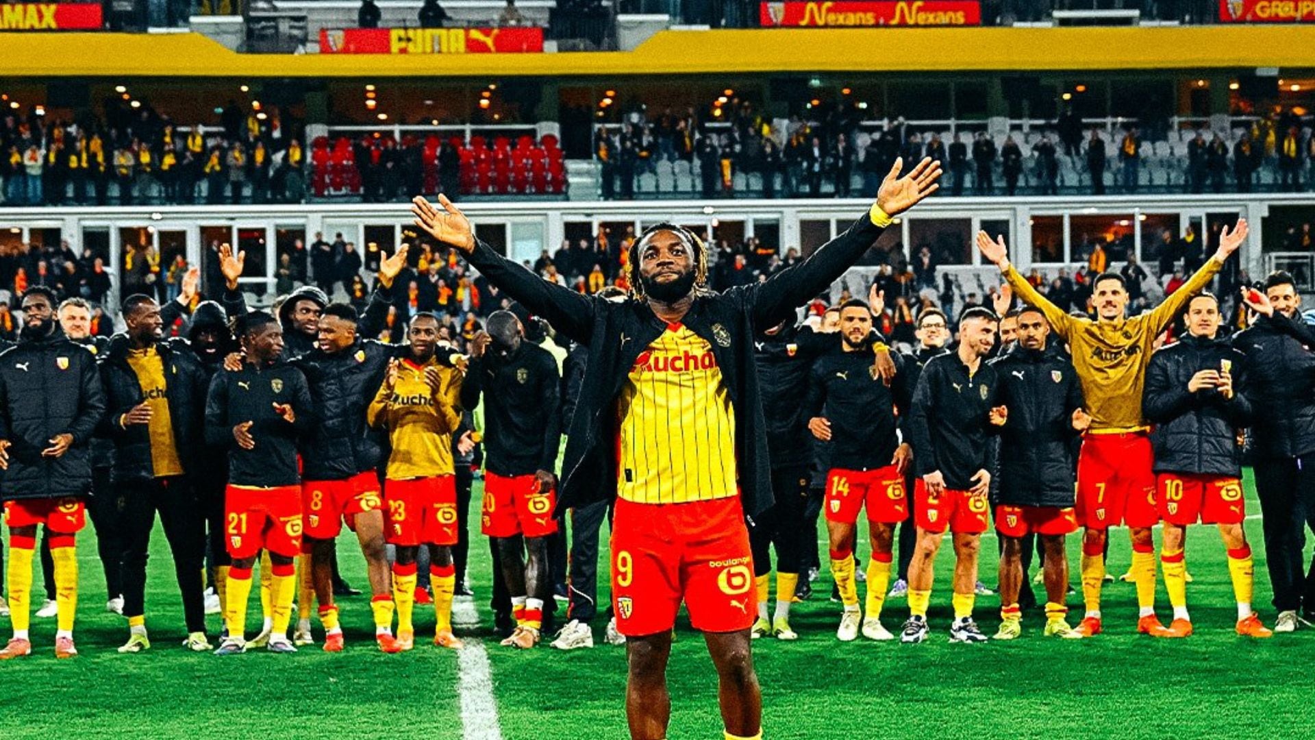 Allan Saint-Maximin y Florian Thauvin contribuyeron con un gol para la goleada del Lens y el pase al juego por el campeonato