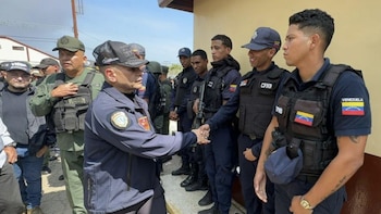 El entonces Ministro del Interior,