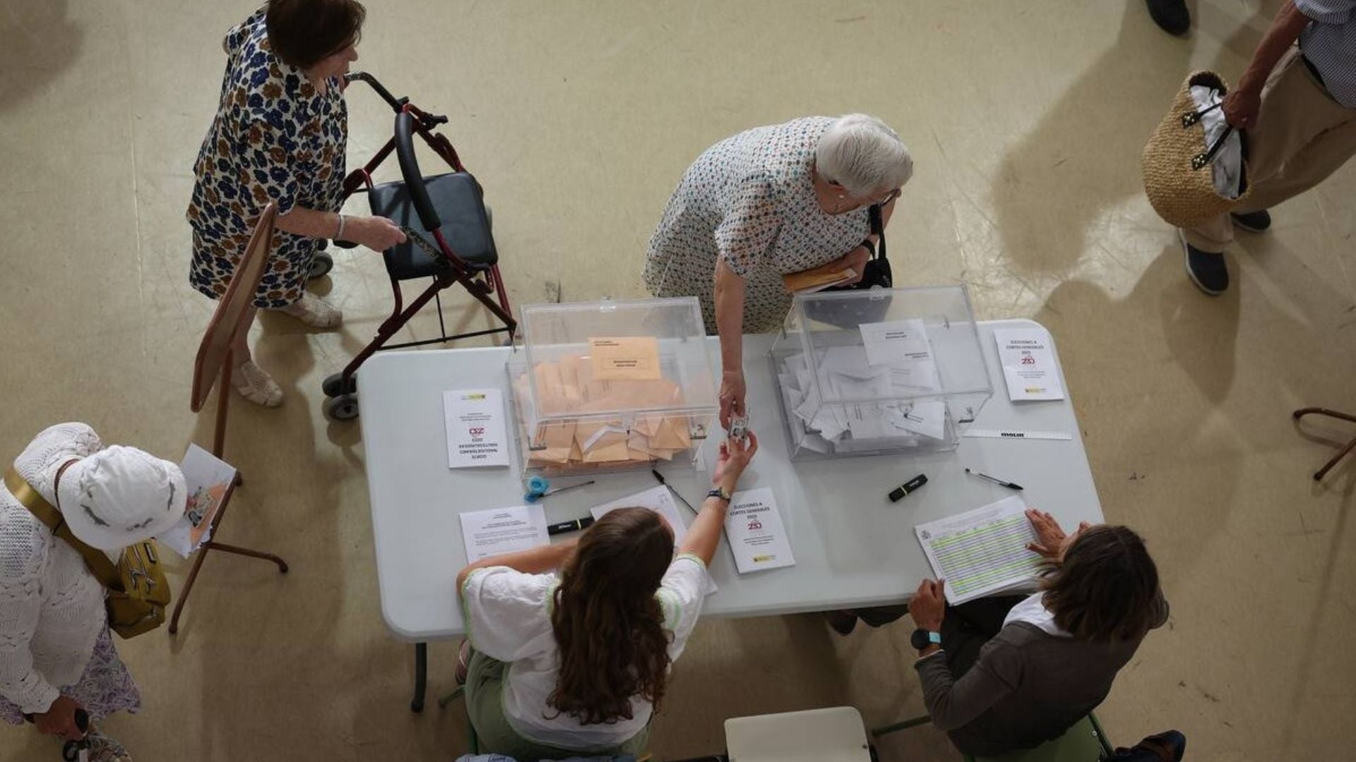 En España hay censados más jubilados y pensionistas que jóvenes: los ‘boomers’ determinan a quién benefician las políticas públicas