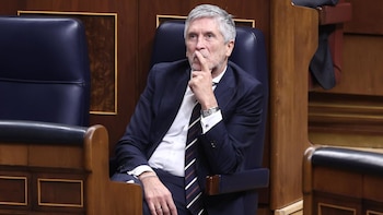 Marlaska se somete hoy al examen de la oposición en el Congreso tras la muerte de dos guardias civiles en Huelva