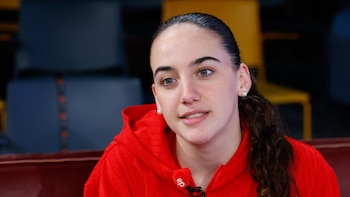 Iyana Martín: "En casa es donde me mantienen los pies en el suelo, tengo que asimilar lo que ha pasado"