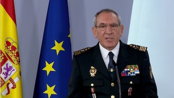 Denuncian al jefe de la