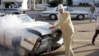 De lanzar puñetazos cerca del director a pedirle perdón el último día: la historia de Burt Reynolds en Los Dukes de Hazzard