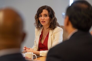 La presidenta de la Comunidad