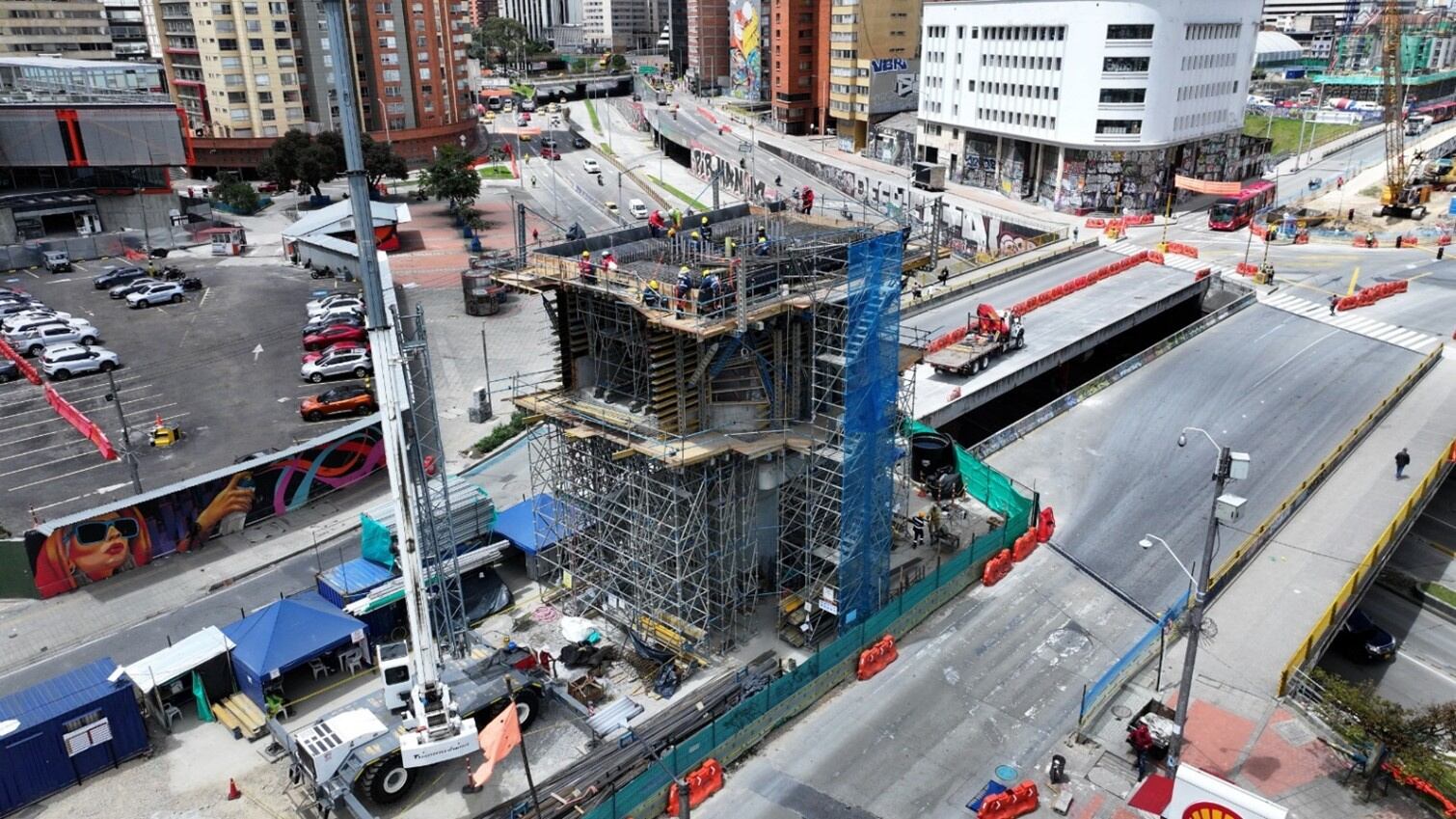 El puente de la calle 26 con avenida Caracas se consolida como uno de los hitos ingenieriles del proyecto - crédito Metro de Bogotá