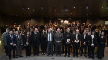 Presentaron el libro "Larrabure, voces para el reencuentro" en el Congreso de la Nación