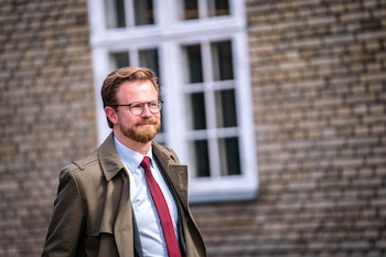 El ministro de Transporte de