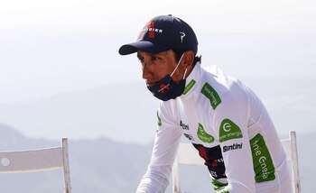 Referencia. Egan Bernal avanza en