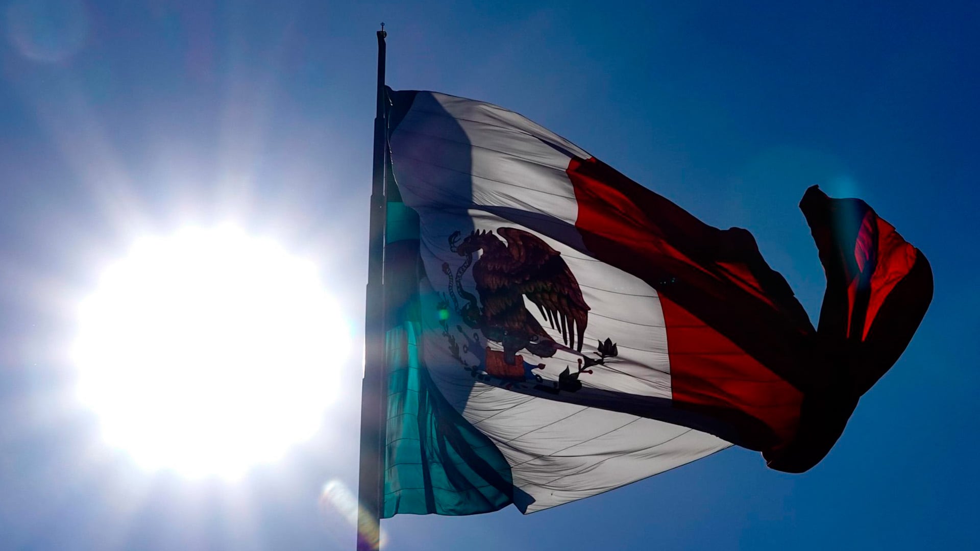 ¡La Bandera Mexicana Honra a las Heroínas Olvidadas!