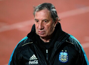 Carlos Bilardo (Crédito: EFE / Cézaro de Luca)