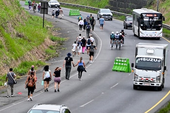 Miles de personas conmemoran el día de la virgen de los ángeles de Costa Rica