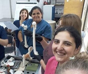 Patricia junto a sus compañeras