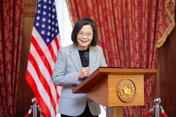 Tsai Ing-wen agradeció al Congreso
