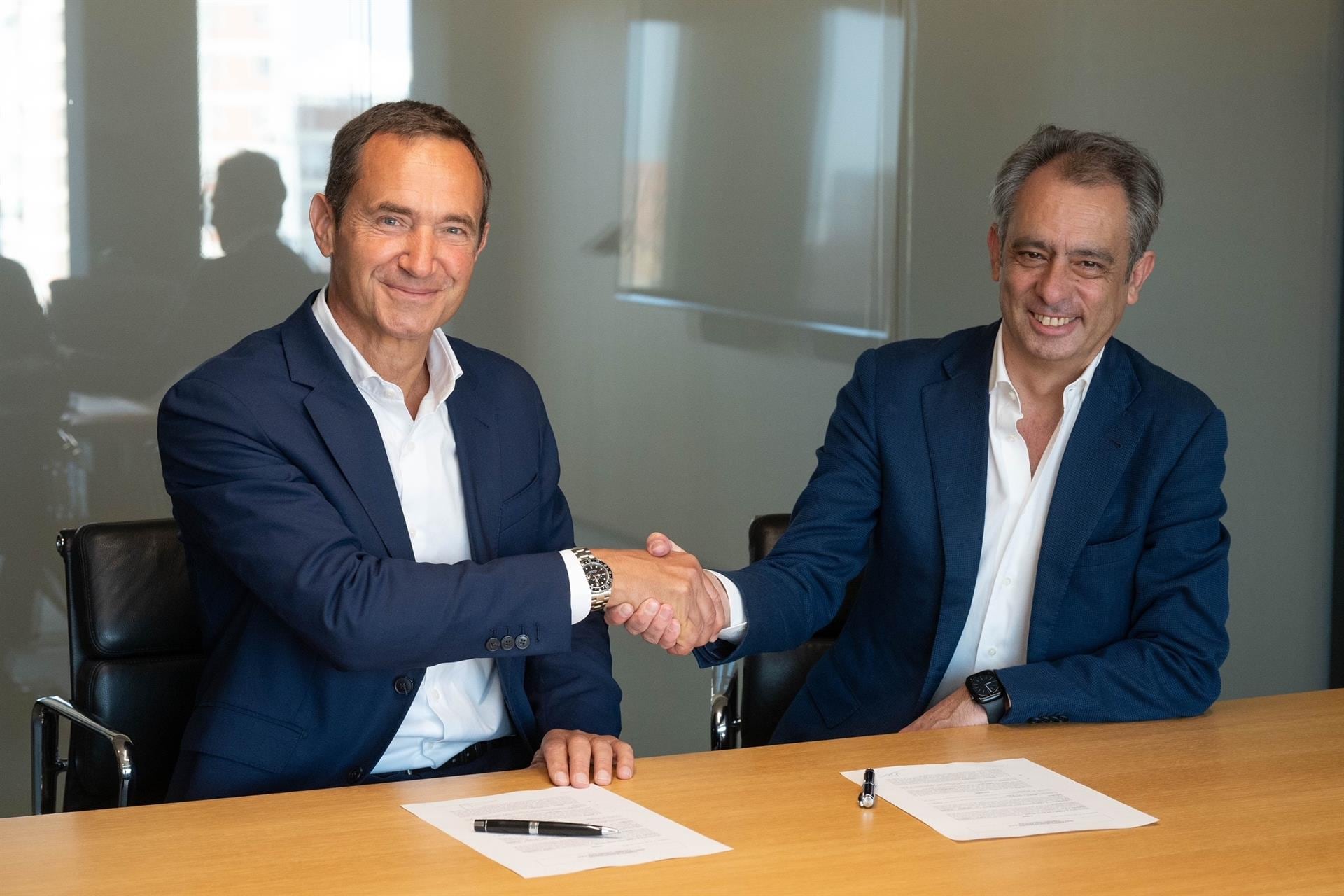 La alianza de Naturgy y Moeve en su plan multienergía suma ya más de 100.000 clientes desde su lanzamiento