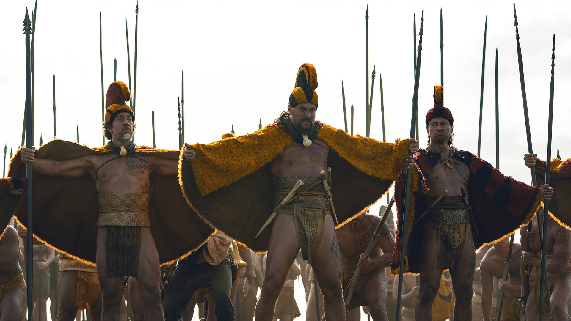 La caracterización de Jason Momoa incluye una prótesis de cabeza calva que lo hace irreconocible ante sus seguidores