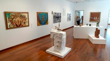 Una muestra de arte recorre