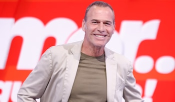 Carlos Lozano ha vuelto como presentador a Telecinco.