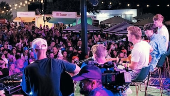 Sorpresa en la Fórmula 1: un piloto brindó un recital en la previa al Gran Premio de Estados Unidos