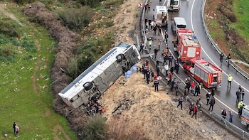 Al menos ocho muertos y