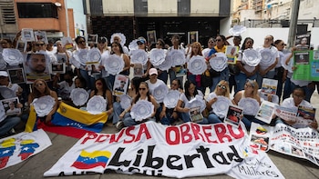 Familias venezolanas pidieron la libertad de 78 presos en un caso de presunto contrabando en PDVSA