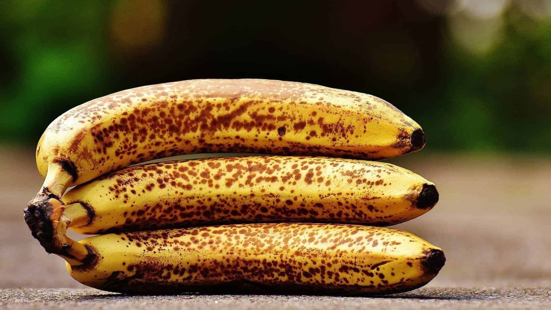 El plátano puede formar parte de una alimentación saludable y variada por su aporte de energía, potasio y fibra, según el Ministerio de Salud. (Minsa)