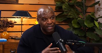 Crews narra su infancia marcada