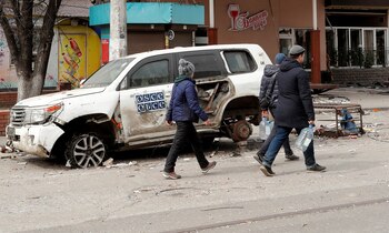 Vehículo de la OSCE destruido