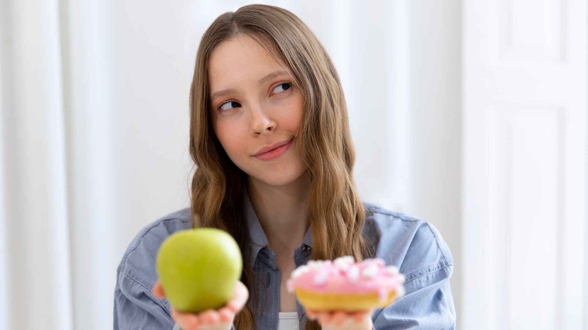 Los niños con obesidad tienen un riesgo ocho veces mayor de sufrir hipertensión, la prevalencia en ellos alcanza el 19 por ciento (Freepik)