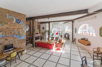 Tiene 215 m2 cubiertos