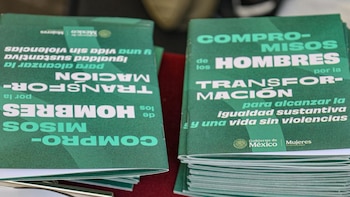 Las 12 acciones para que los hombres combatan el machismo y los discursos antiderechos en México: Gobierno firma acuerdo con jóvenes