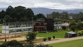 Reorganización del Colegio Refous, acreedores revelan anomalías financieras y posible sobrevaloración de activos