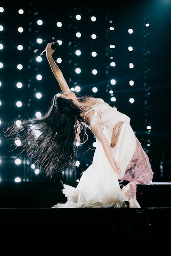 Lali y dos momentos de