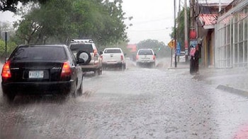 La onda tropical 43 traerá lluvias generalizadas y vientos intensos a Nicaragua durante el fin de semana