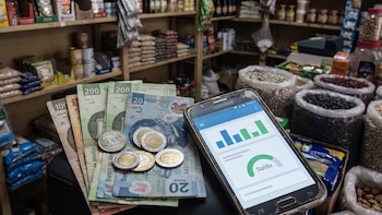 Pagos digitales crecen en México, pero el efectivo sigue siendo el método preferido