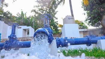 Inauguran proyecto de agua potable con capacidad para extraer 800 galones por minuto y beneficiar a más de 1,300 familias salvadoreñas