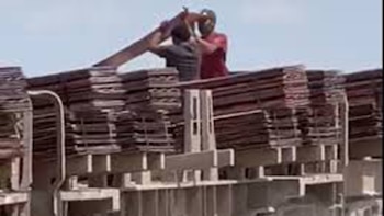 Al estilo del viejo oeste: banda atracó un tren que transportaba cobre en el norte de Chile