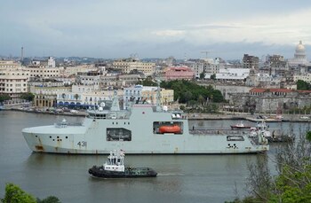 La patrullera de la marina