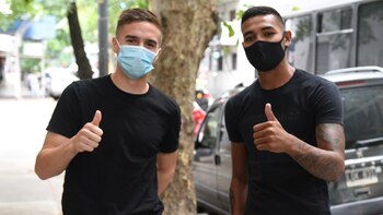 Palavecino y Martínez ya posaron