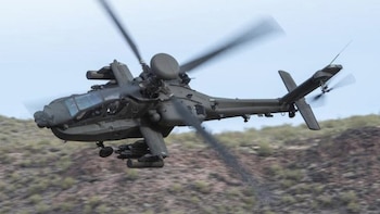 Israel cierra la compra de 12 helicópteros de combate Apache a EEUU