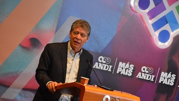 Bruce Mac Master advierte por