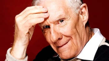 Alain Badiou, filósofo francés: “Nunca hay una verdadera amistad entre alguien que domina y alguien que es dominado”
