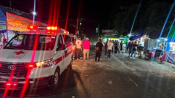 Manipulación de pólvora “fuera de control” dejó más de 30 personas con quemaduras durante actividad religiosa en El Salvador